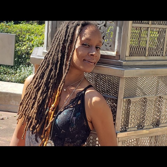 Meet your Posher, Jduck - Picture 1 of 1